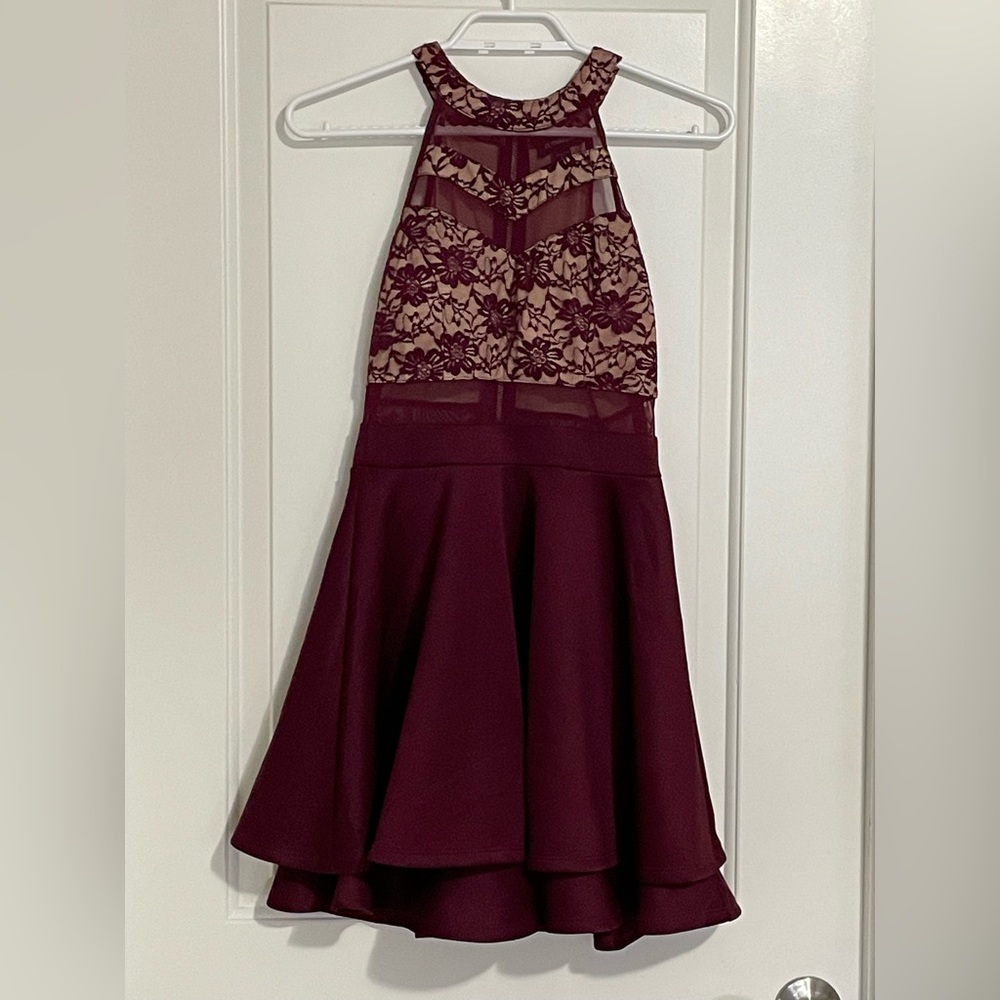 LE CHATEAU halter dress with mesh insets and full skirt.  Size S